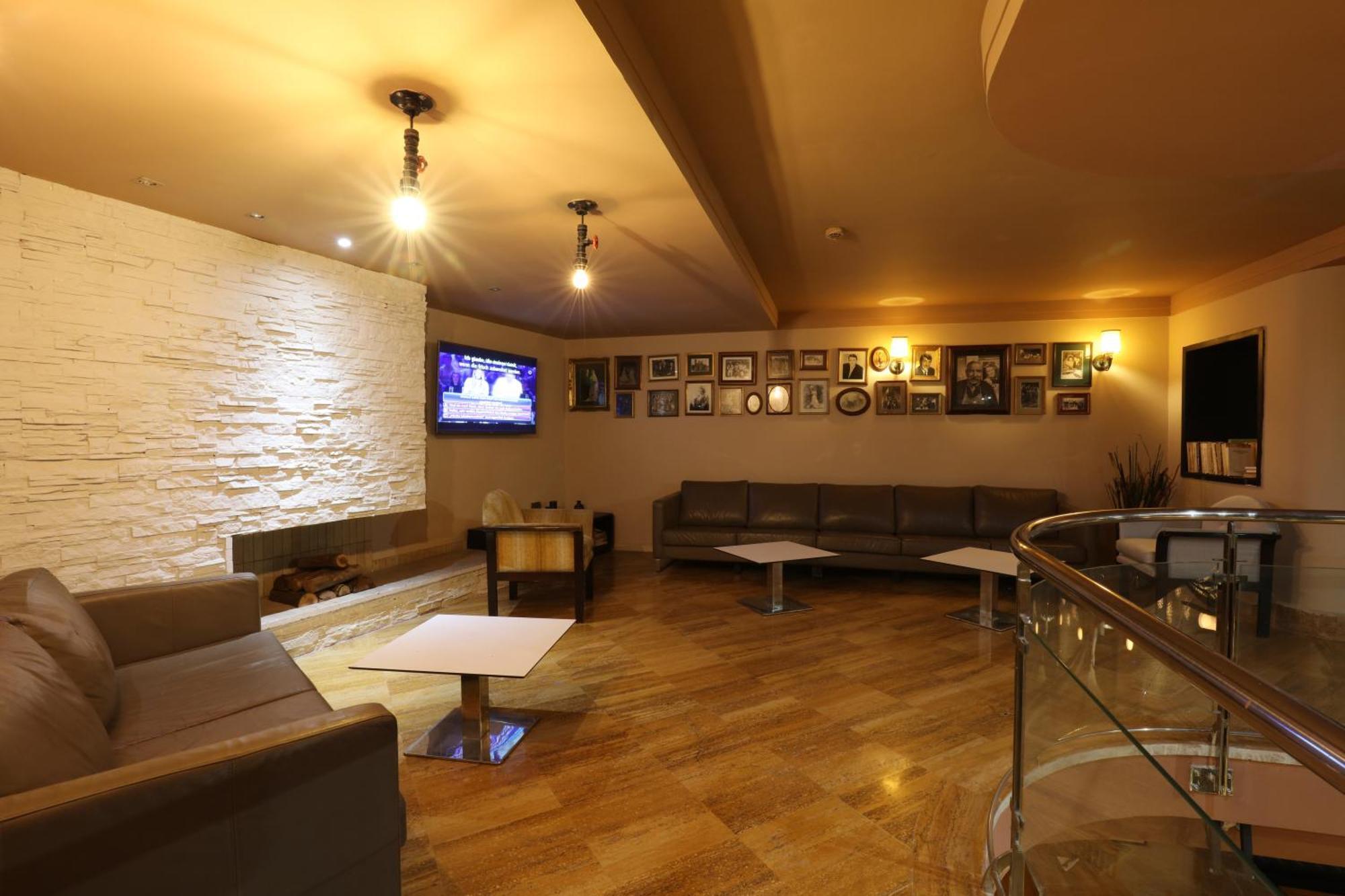 Hotel Les Saisons Казабланка Екстериор снимка