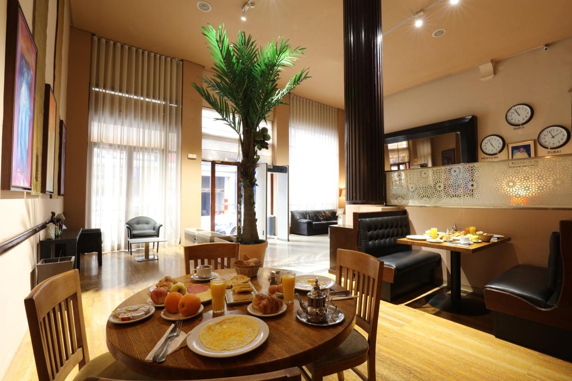 Hotel Les Saisons Казабланка Екстериор снимка
