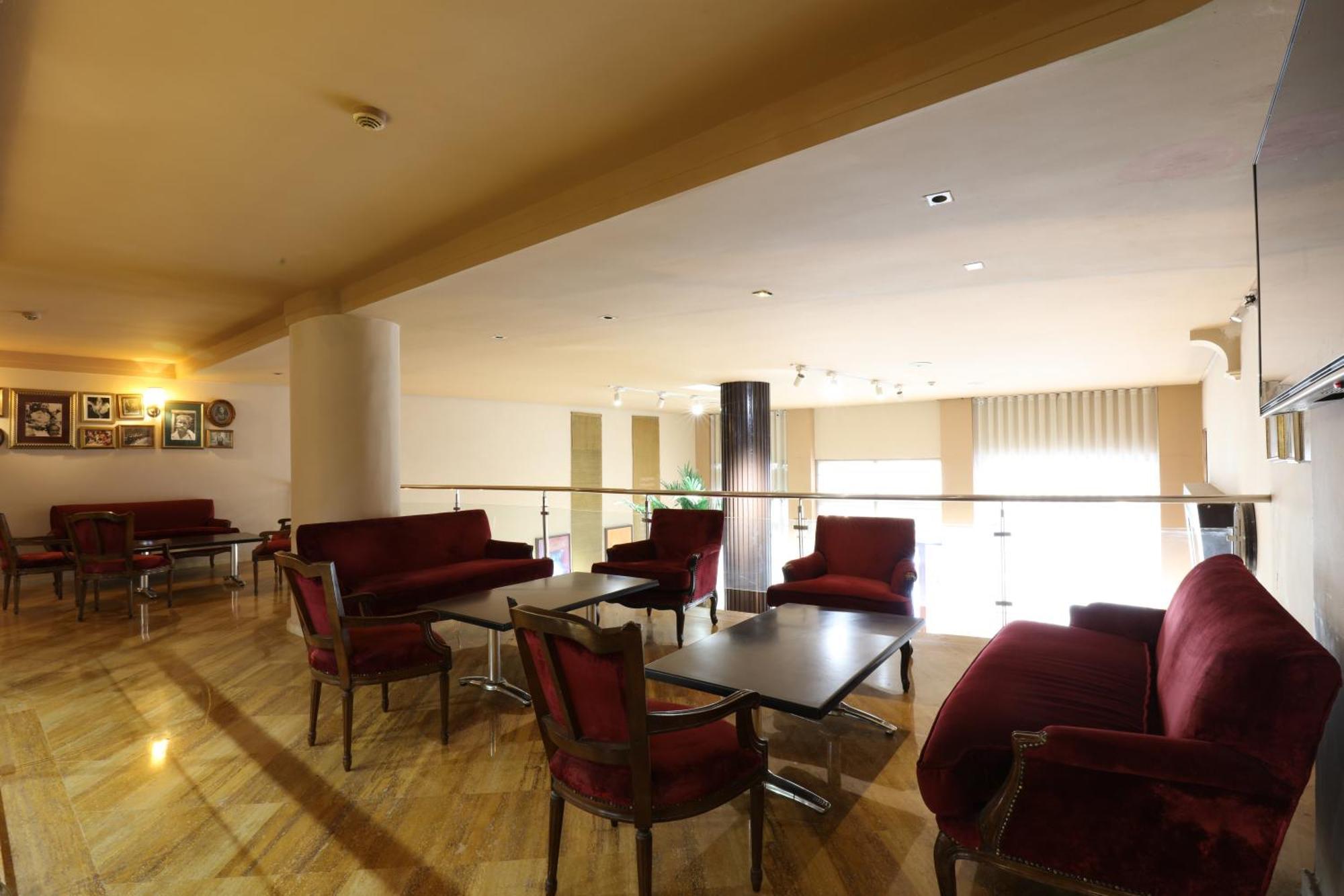 Hotel Les Saisons Казабланка Екстериор снимка